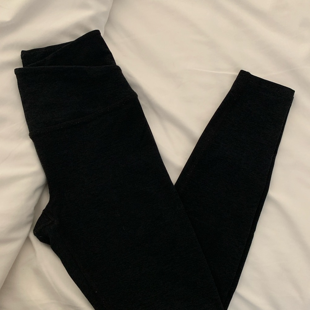 Beyond Yoga Women Black Leggings XS